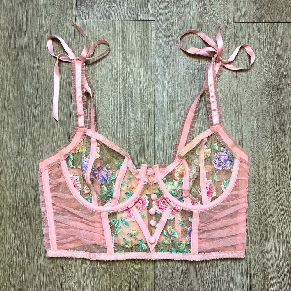 🌼Love & Lemons Floral Lace Top🌼